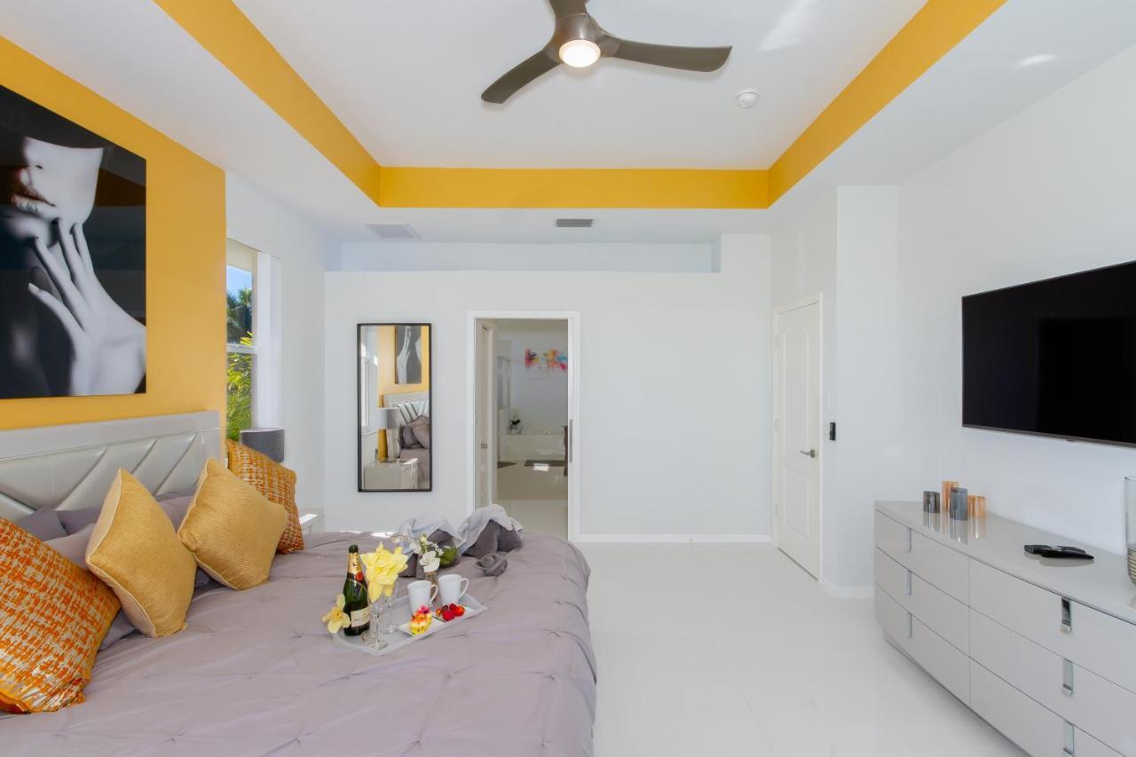 Villa Eyleen Cape Coral Extérieur photo